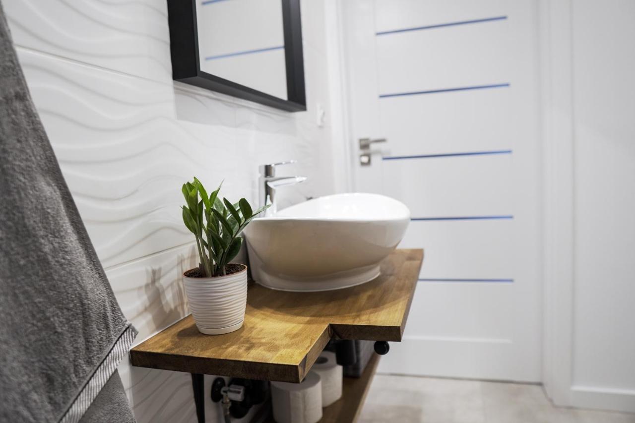 Vizzit Us Premium Apartments Warsaw Ngoại thất bức ảnh