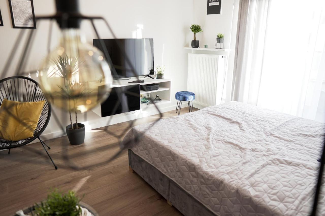 Vizzit Us Premium Apartments Warsaw Ngoại thất bức ảnh