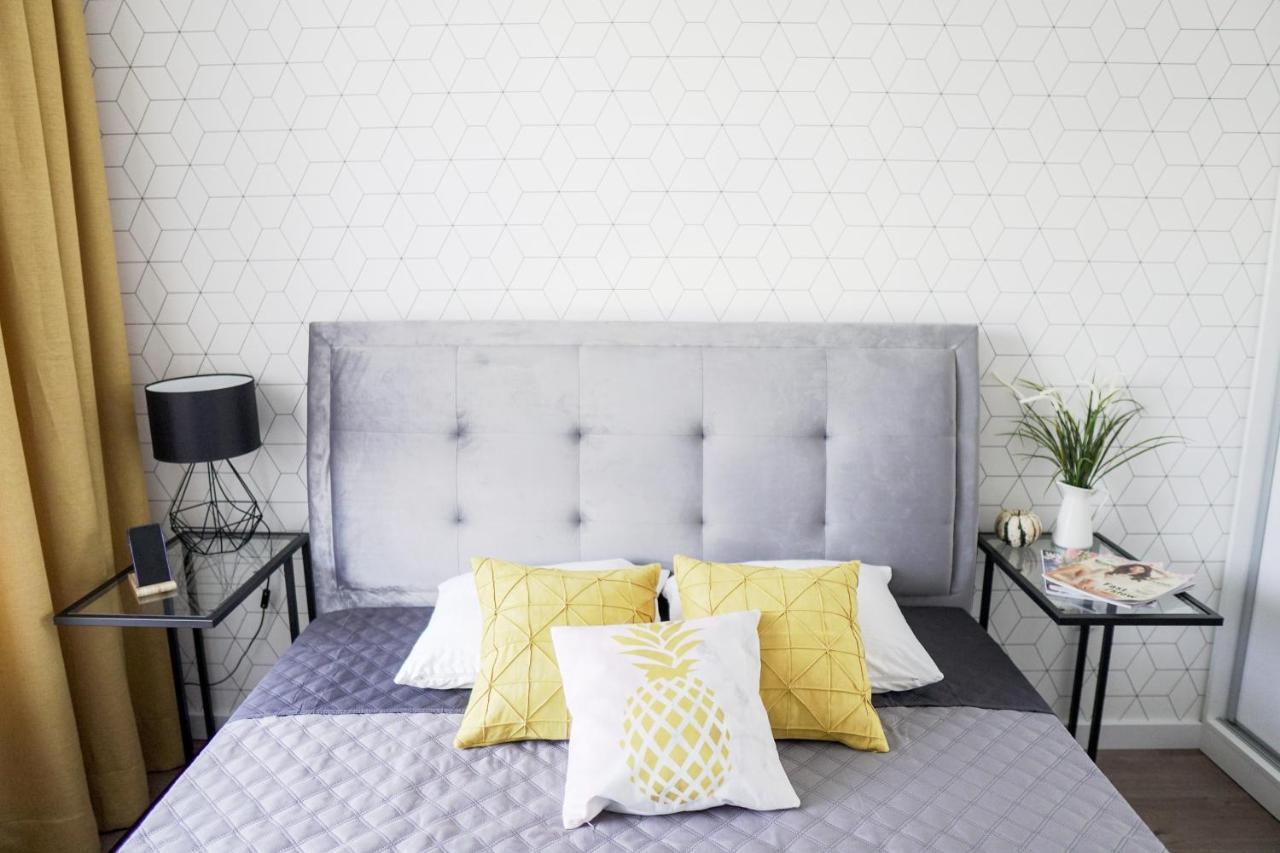 Vizzit Us Premium Apartments Warsaw Ngoại thất bức ảnh