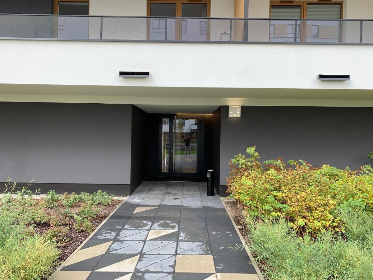 Vizzit Us Premium Apartments Warsaw Ngoại thất bức ảnh